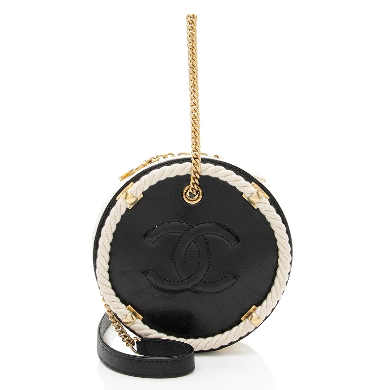 The Good Stuff Chanel Crumpled Calfskin En Vogue Round Shoulder Bag