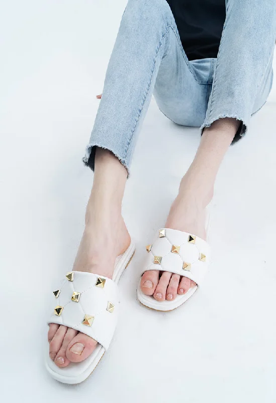 Fresh Styles, Fresh Deals Spiky Studded Flat Slides