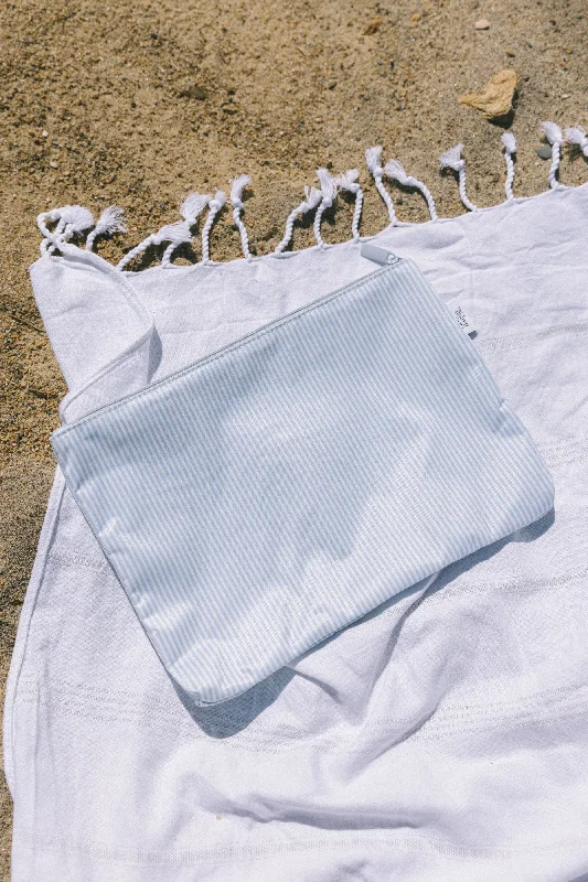 Relaxed Style Deals Meredith Blake Swim Pouch