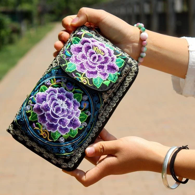 Low Price Special National Embroidered Ethnic Bag