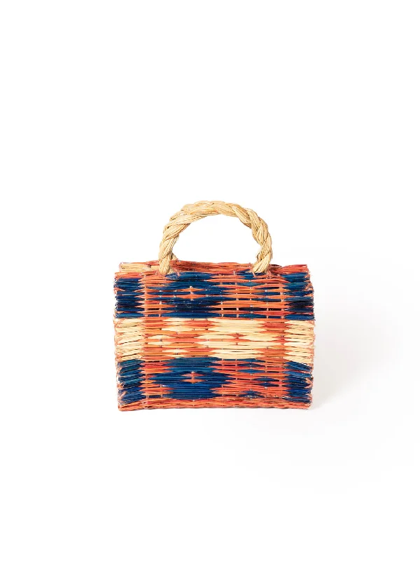 Trendy Bags For Teenage Girls Portuguese small straw basket