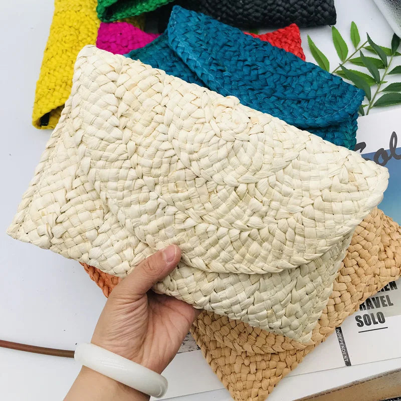 Vintage-Inspired Women Flap Envelope Bags Fashion Summer Beach Bag Handmade Wallet Straw Knitted Handbag Lady Coin Phone Long Purse Clutches