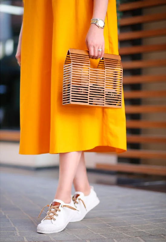 Chic Style, Always In Vogue Wooden Slats Hand Bag