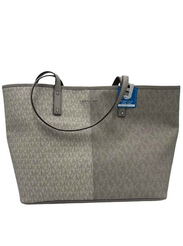 Black Friday Deals On Stylish Handbags Like New! Michael Kors Designer Tote / Handbag