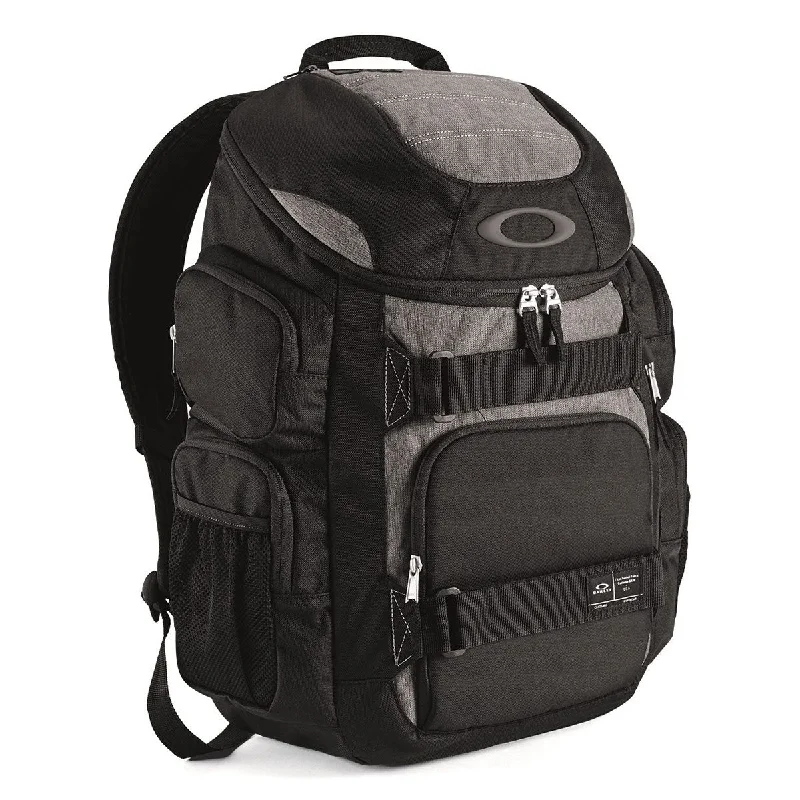 Office Professionals Oakley Blackout Enduro 30L 2.0 Backpack