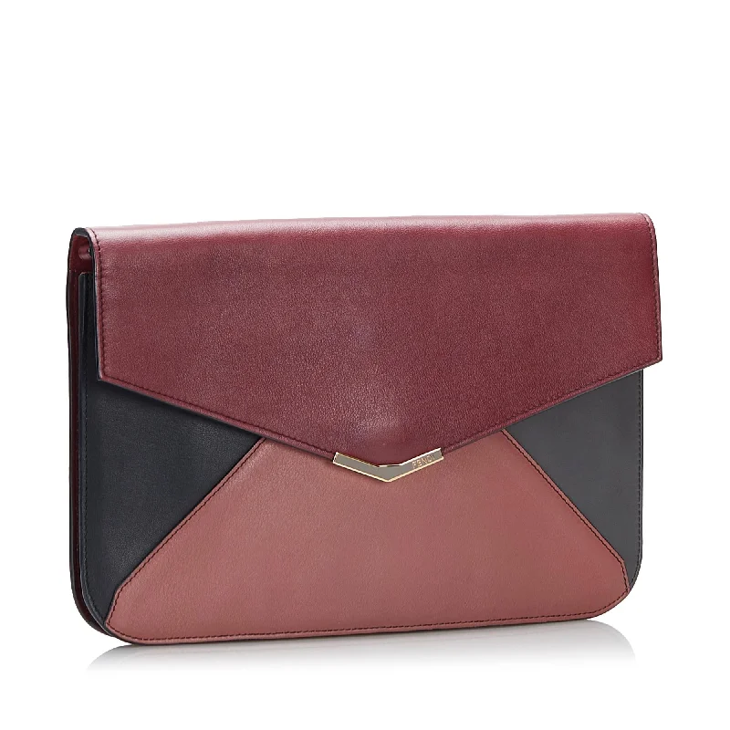 Trendy Bags For Sales Fendi 2Jours Envelope Clutch (SHG-9DEHuh)