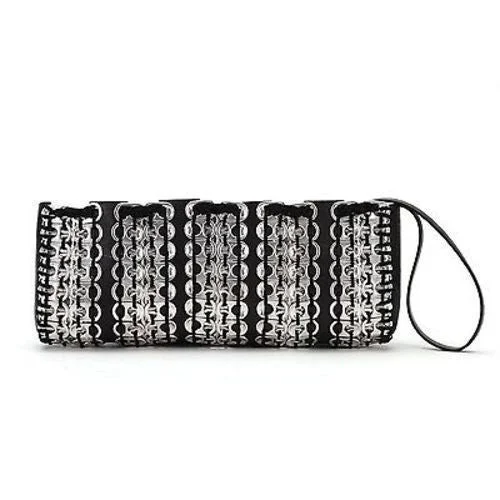 Cyber Monday Discounts On Bags Soda Pull Baguette Clutch - ImagineArte