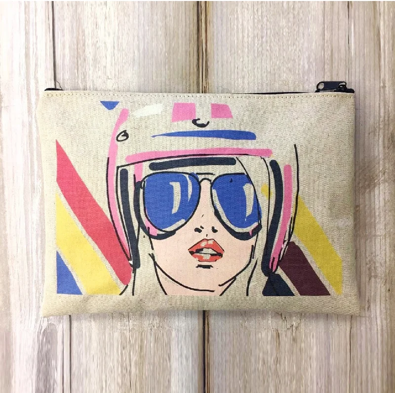 Stylish Bags For Fashion Bloggers Sport Clutch