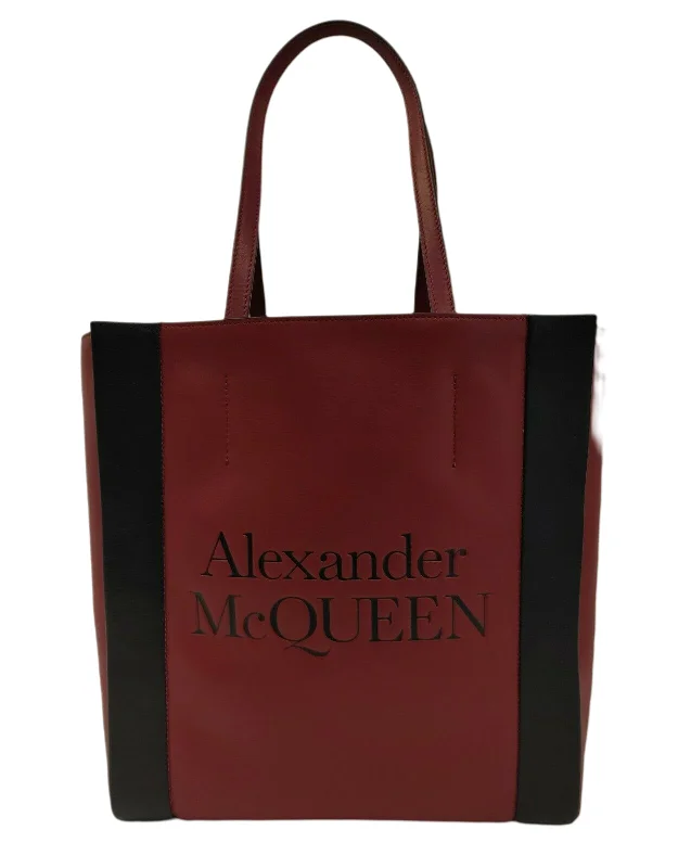 Urban Style Alexander McQueen   Leather Signature Logo Shopper Tote