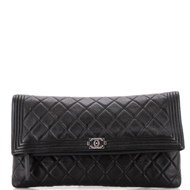 Scratch-Resistant And Luxury Sale Bags Boy Beauty CC Clutch Quilted Lambskin