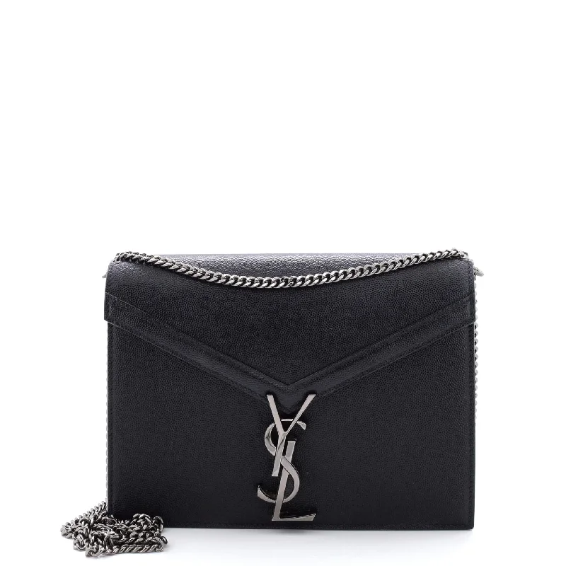 Vintage-Inspired Cassandra Chain Shoulder Bag Leather Small