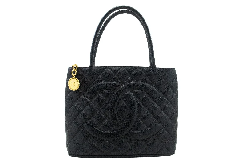 Eco-Friendly Bags With Discounts Chanel Medaillon  Leather Tote Bag (Pre-Owned)