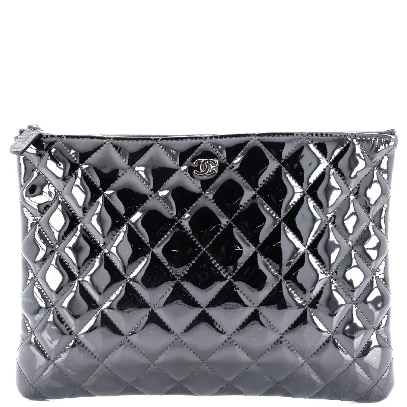 Minimalist Bags For Clean And Modern Aesthetics O Case Clutch Quilted Patent Medium