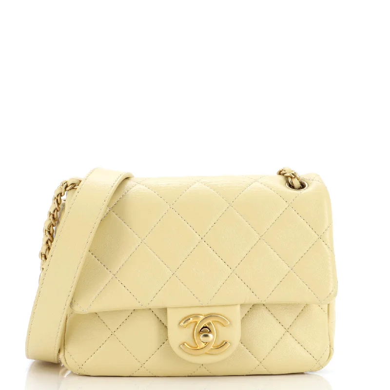 Cyber Monday Discounts On Bags Mixed Chain Link CC Flap Bag Quilted Lambskin Small